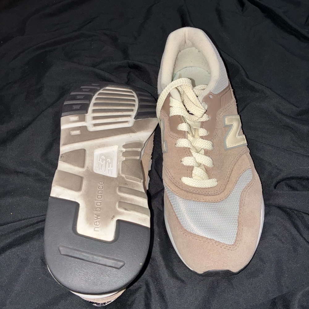 New Balance Tan and Gray Athletic Shoes - Picture 5 of 8